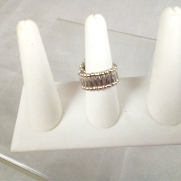 Silvertone stretch ring - Picture 3 of 3